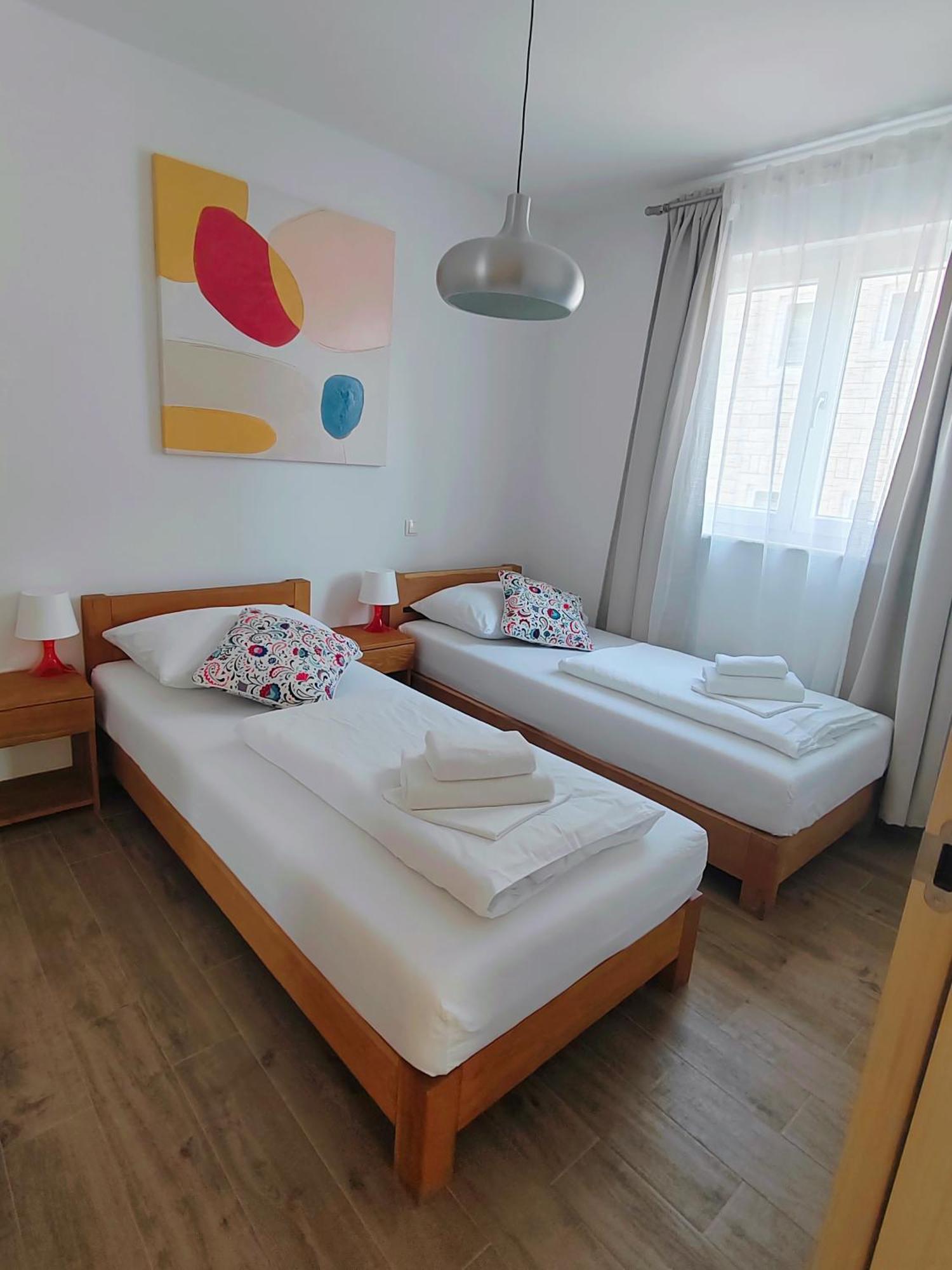 L&L Apartmani 1 Bol Dış mekan fotoğraf