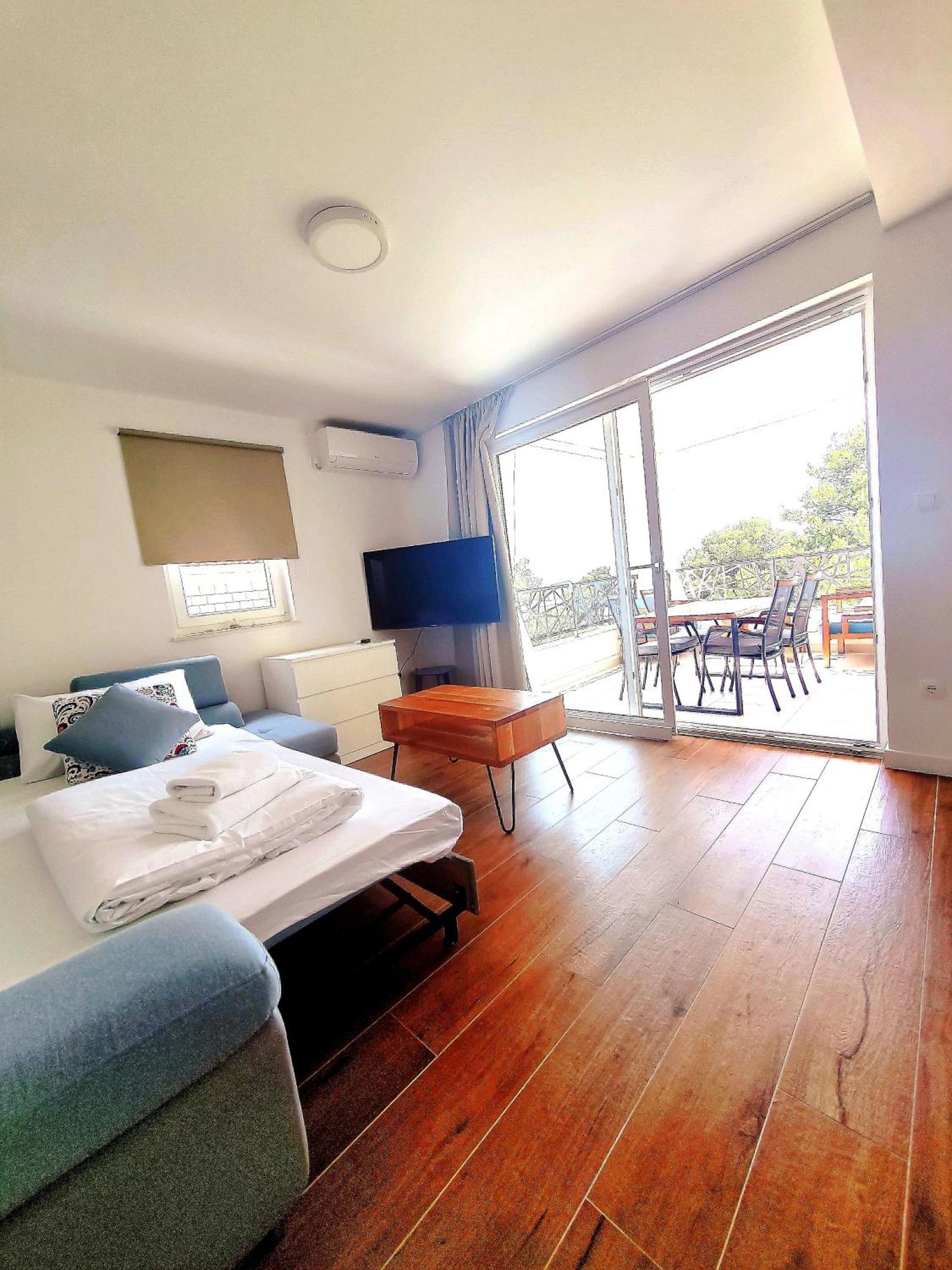 L&L Apartmani 1 Bol Dış mekan fotoğraf