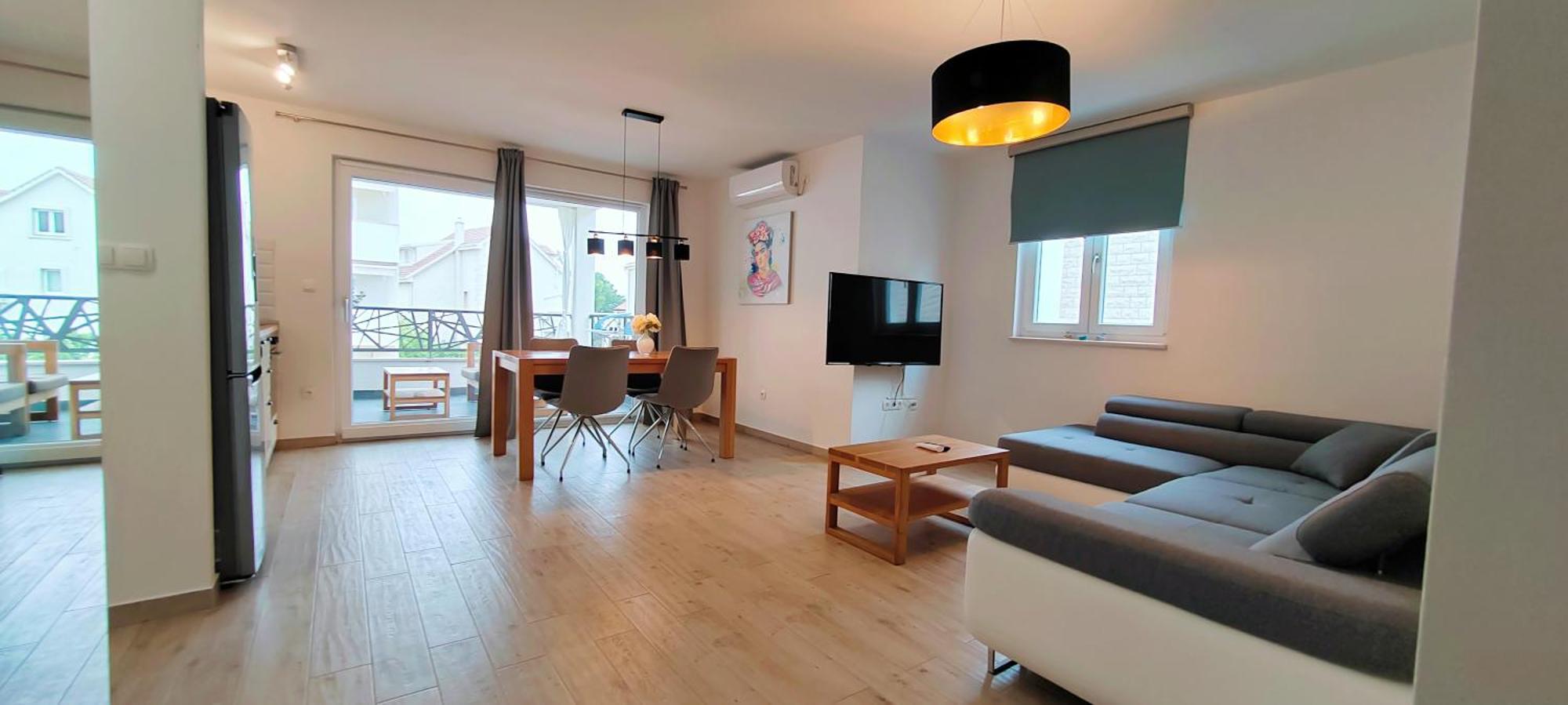 L&L Apartmani 1 Bol Dış mekan fotoğraf